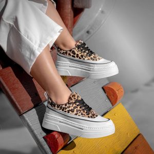 Bolichero Minimalista Plataforma Dama – ¡Estilo, Altura y Comodidad en Cada Paso! 👟✨