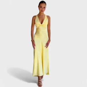 Isabella – Vestido Largo de Satén con Lazo Espalda que realza tu elegancia